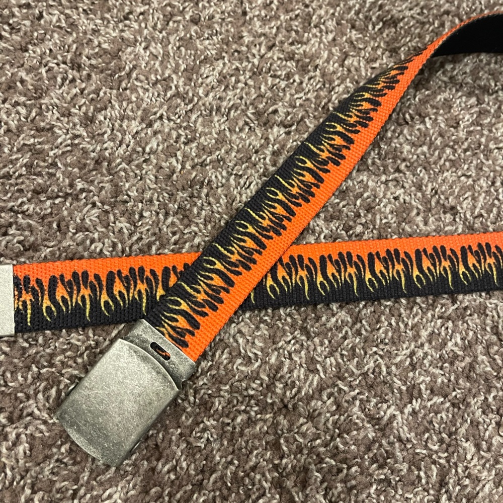 Brandy Melville Belt